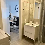 Al-Dom Apartamenty Mariela Z Garazem , 600 M Do Morza Apartamento Kołobrzeg