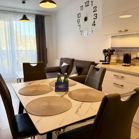 Al-dom Mariela-kolobrzeg Z Garazem , 600 M Do Morza * Kołobrzeg