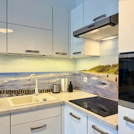 Apartman Al-dom Mariela Z Garazem , 600 M Do Morza *