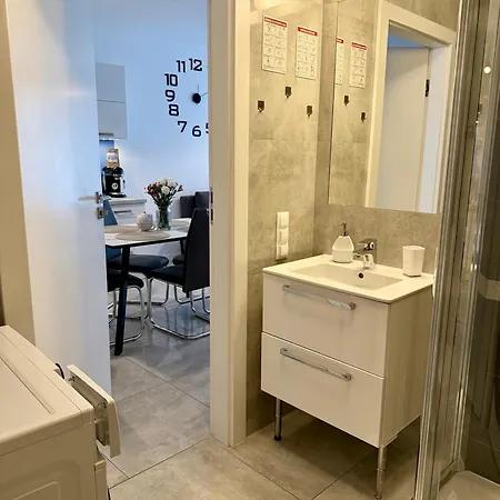 Al-dom Mariela Z Garazem , 600 M Do Morza Appartement Kołobrzeg