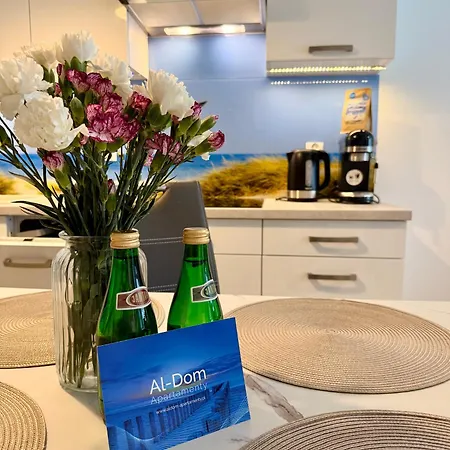 Al-dom Mariela-kolobrzeg Z Garazem , 600 M Do Morza Kołobrzeg