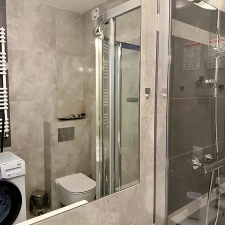 Al-dom Mariela-kolobrzeg Z Garazem , 600 M Do Morza *