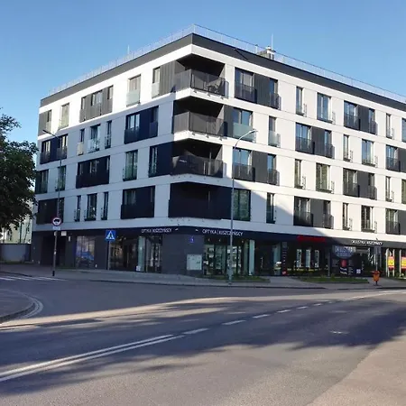 Apartamento Al-dom Mariela Z Garazem , 600 M Do Morza *